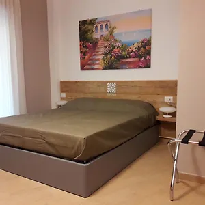 Euforia - Tre Sedi - Three Locations Neapel